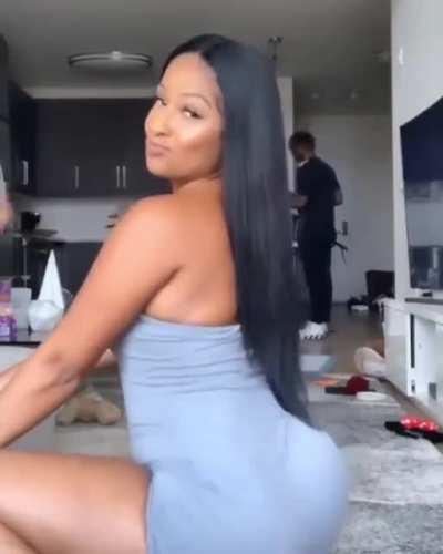 Kennedy Cymone Twerking