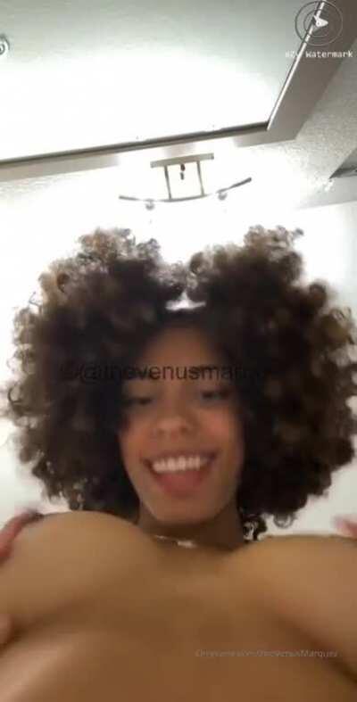 V3nu$ M@rqu3z - DaBoomBoomRoom