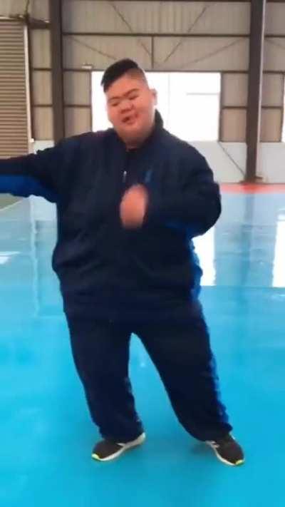 This guy lost over 200kg