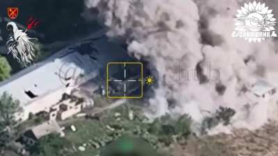 The Ukrainian Armed Forces carried out a MiG-29 airstrike using 2 guided French AASM HAMMER bombs on a house with Russian drone operators operating in the Kherson region. May 2025.