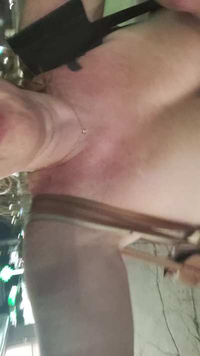 Walking down the sidewalk by Sahara and paradise in front of many!