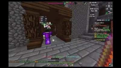 everybody gangsta till holy dargon start bhopping