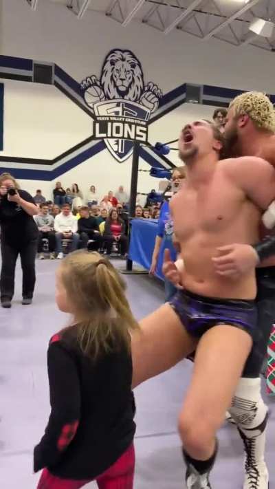 The kiddos are really getting in on the action