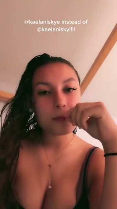 KaelaniSkye - Video #4318