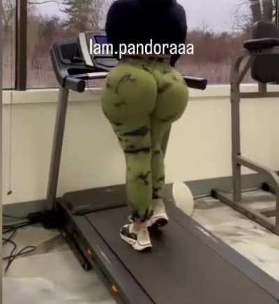 Treadmill Cheeks