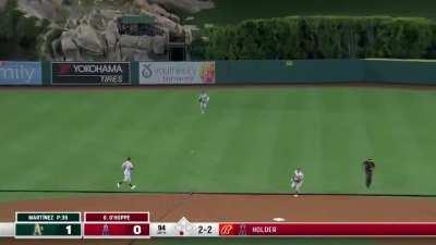 [Highlight] Angels top prospect Logan O’Hoppe records his first career hit in his first AB with a single up the middle!