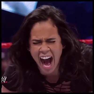 Gotta love crazy chicks