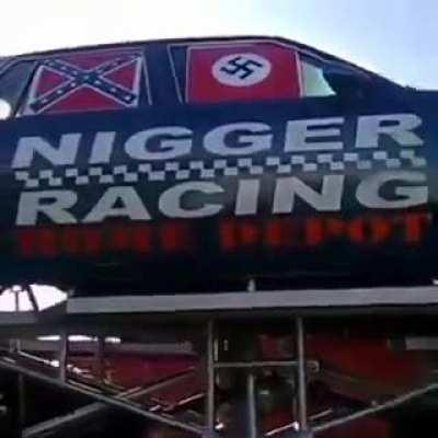 Nigger Racing 🚜
