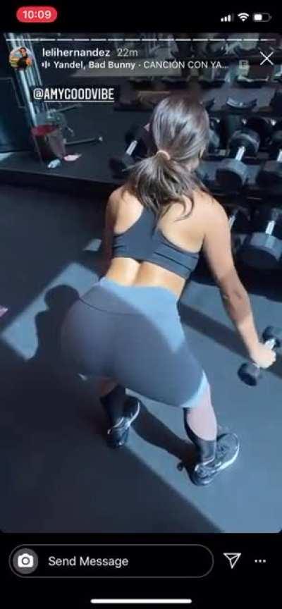 🍑🍑