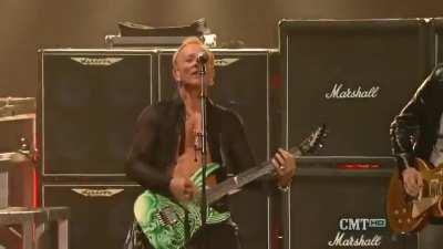 Taylor swift and Def Leppard