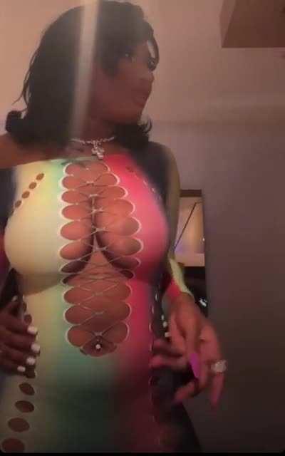 Her in this outfit 🔥, I gotta stroke one out frfr