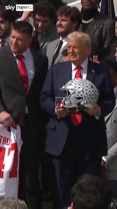 JD Vance drops and breaks Ohio State’s National Championship trophy