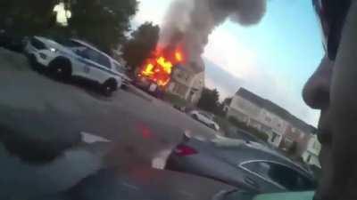 Individual opens fire on responding officers after indiscriminately killing four of his neighbours and setting his house on fire. Baltimore county 21/05/21.