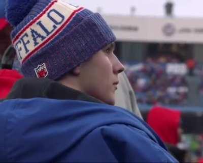 I love Josh Allen. I’m not even a Bills fan (take this how you may) but he has me so invested in every game.