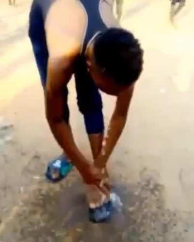 El hombre fuente no existe... El hombre fuente. 