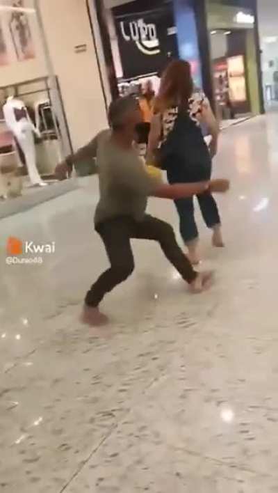 How to embarrass your girl