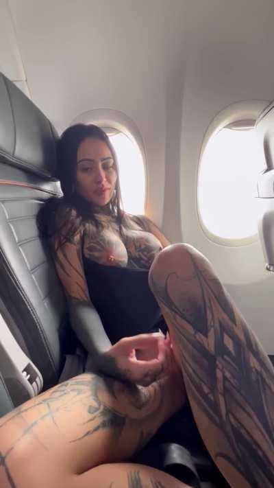 flights with me are way too fun