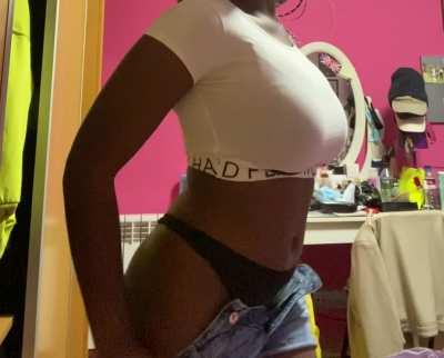 [F19] I used to HATE my body but now I think Im actually hot and want to share it with you!