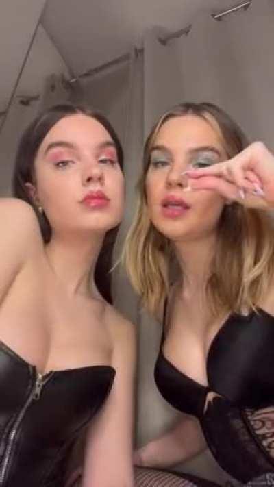 god your dick is sooo tiny hehe