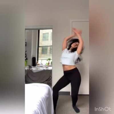 Attempted to learn Parri$ Goebel’s choreography for JLo’s dance break