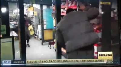 I aften er det et år siden denne gut skulle skynde sig i Netto