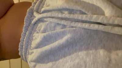 18[F4M]Arrows up upv*te that if your cock is bigger than 4.5 inches Sna: miatixs