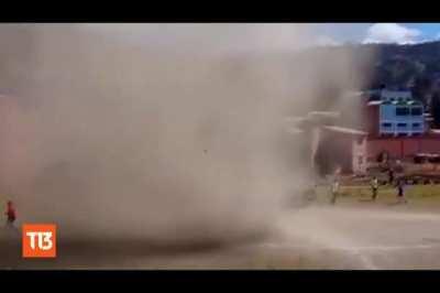 Whirlwind in the middle of a match but synced with the last bit of the BF2042 trailer.