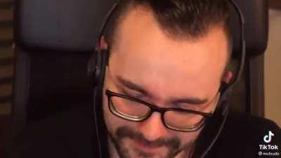 Xokas para de querer follarte a toda mi familia por favor