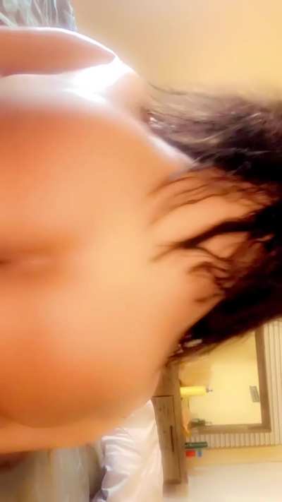 If her pussy doesn’t grip like this dump her! 