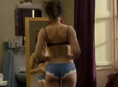 Jessica Brown Findlay - Albatross