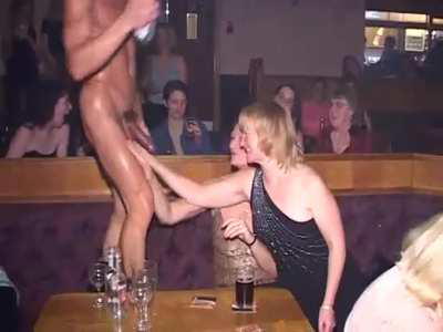 Loverboys stripper gets rubbed by chubby bride.