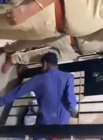 Если не кормишь заключённых