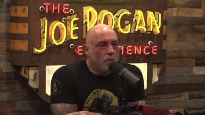 Rogan naturally heals his own 👀!