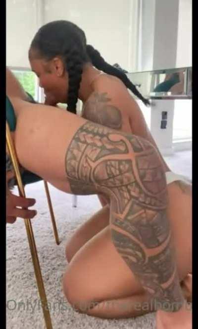 The real bombshell mint giving sum head