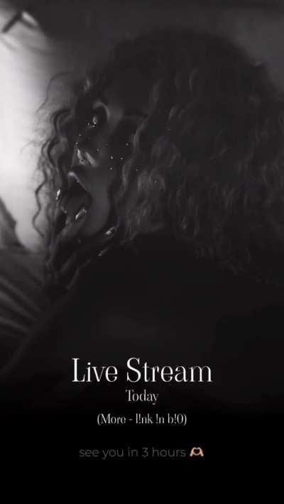 Maria will be online very soon!