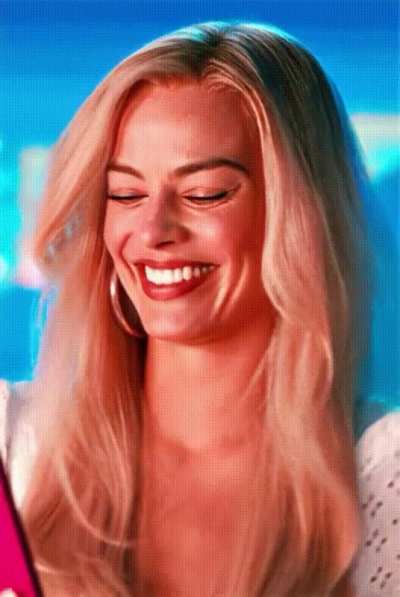 Margot Robbie seeing all the comments today