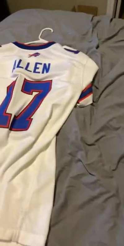 ‘‘Twas the night before game day...