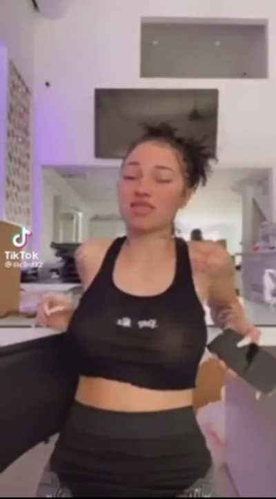 Them 🍒 sitting nice