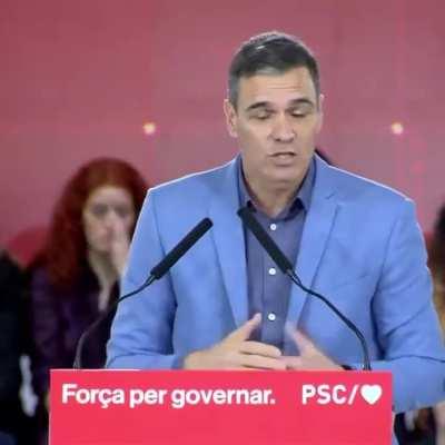 Pedro Sanchez hablando de Milei