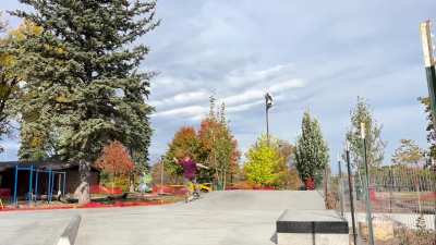 Half cab heelflip on a pyramid