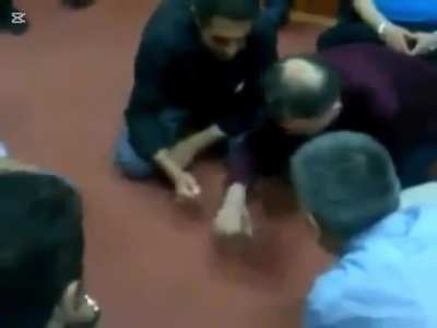 Başo bu subreddite yayında bakıyor mu