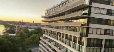 Flashing DC from the Watergate