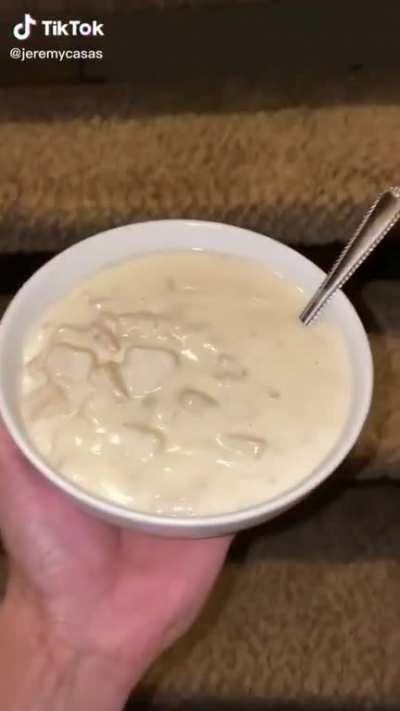 c l a m c h o w d e r