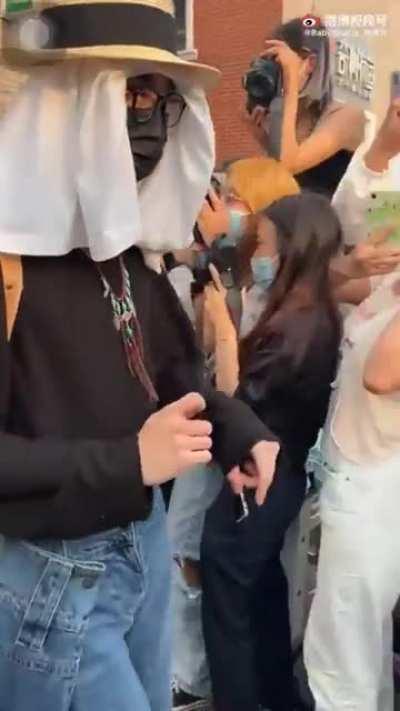 MEMES: HELP 😭 Why are you so funny Jiayuan? You scammer😂