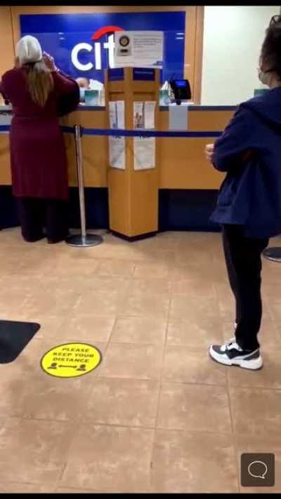 Found this on another subreddit. Scientist Karen threatens to get Citibank worker fired over asking her to wear a mask