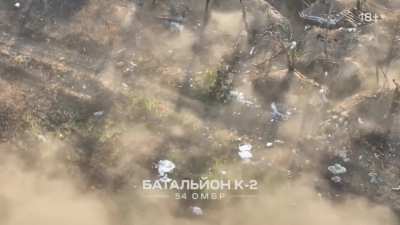 Ukrainian defender single-handedly repel six Russian soldiers assaulting his trench, northern Donetsk region. K-2 Battalion of the 54th Mechanized Brigade