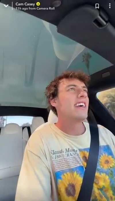 Rich TikTok Zoomer intentionally speeds on public road to 