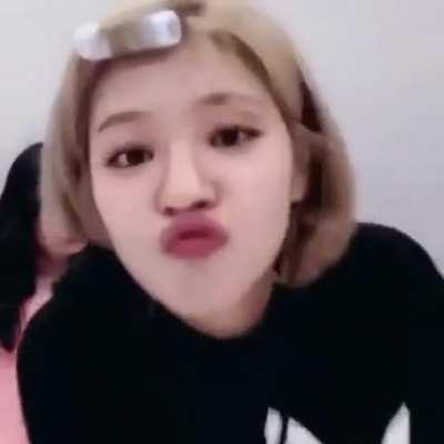 Jeongyeon & Tzuyu being so done with her unnie