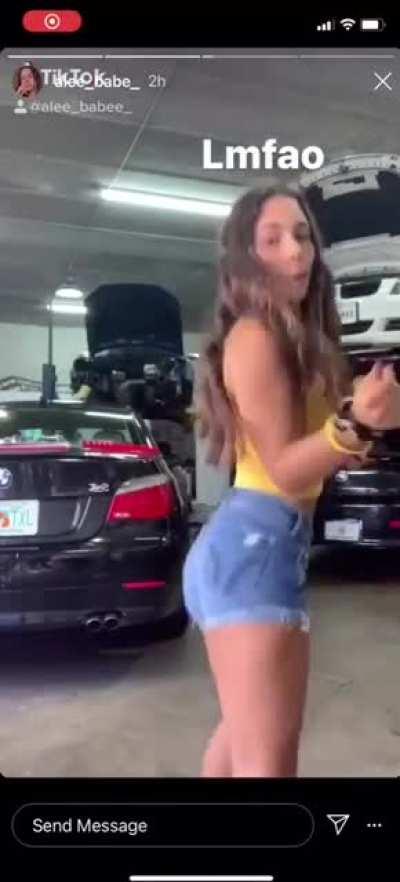 God I love this video