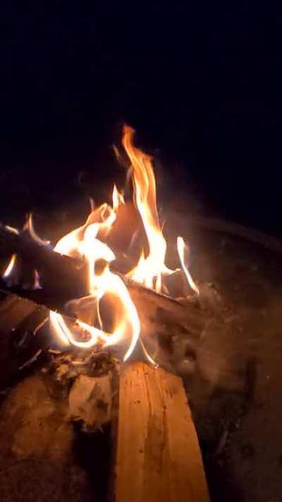 Just some eye candy if you like fire on a cold night